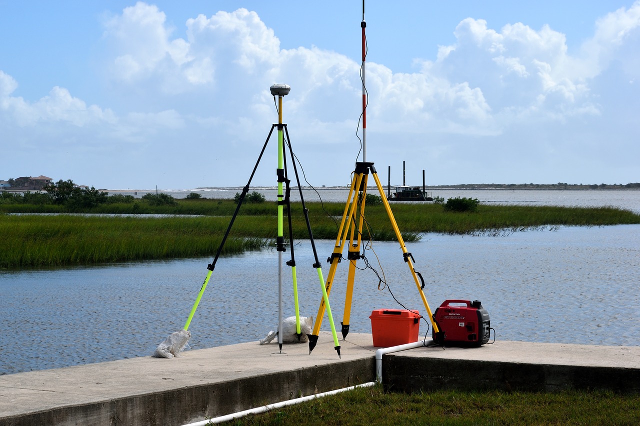 surveying equipment, surveyor, measurement-2871066.jpg